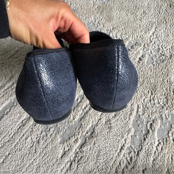 Munro flats loafers Barb Blue Printed Metallic Shoes comfort  Size 9 - Picture 5 of 13